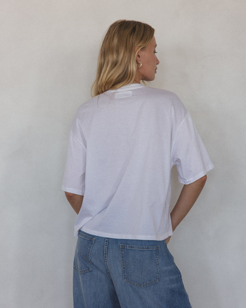 Tee in White