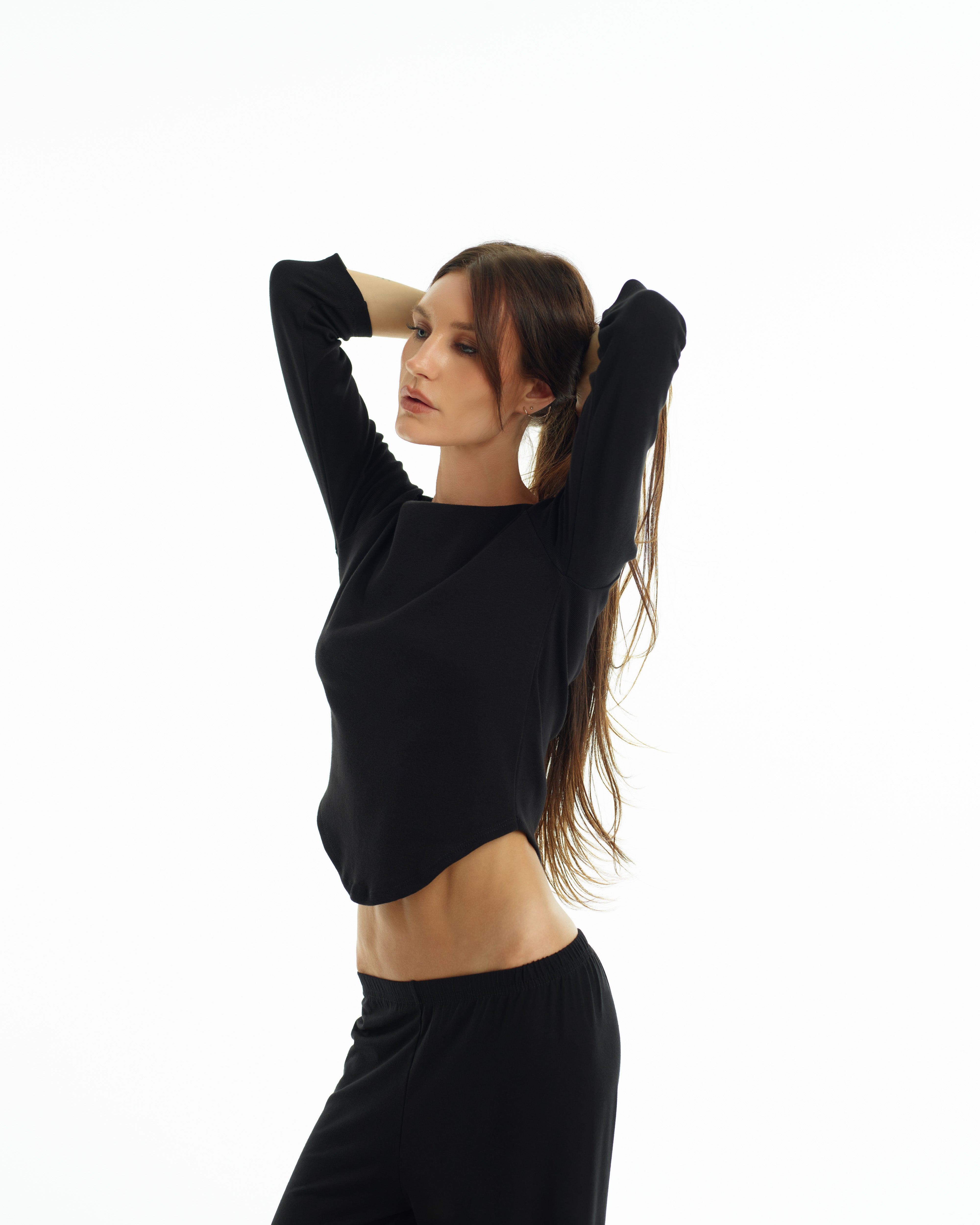 Long Sleeve in Black
