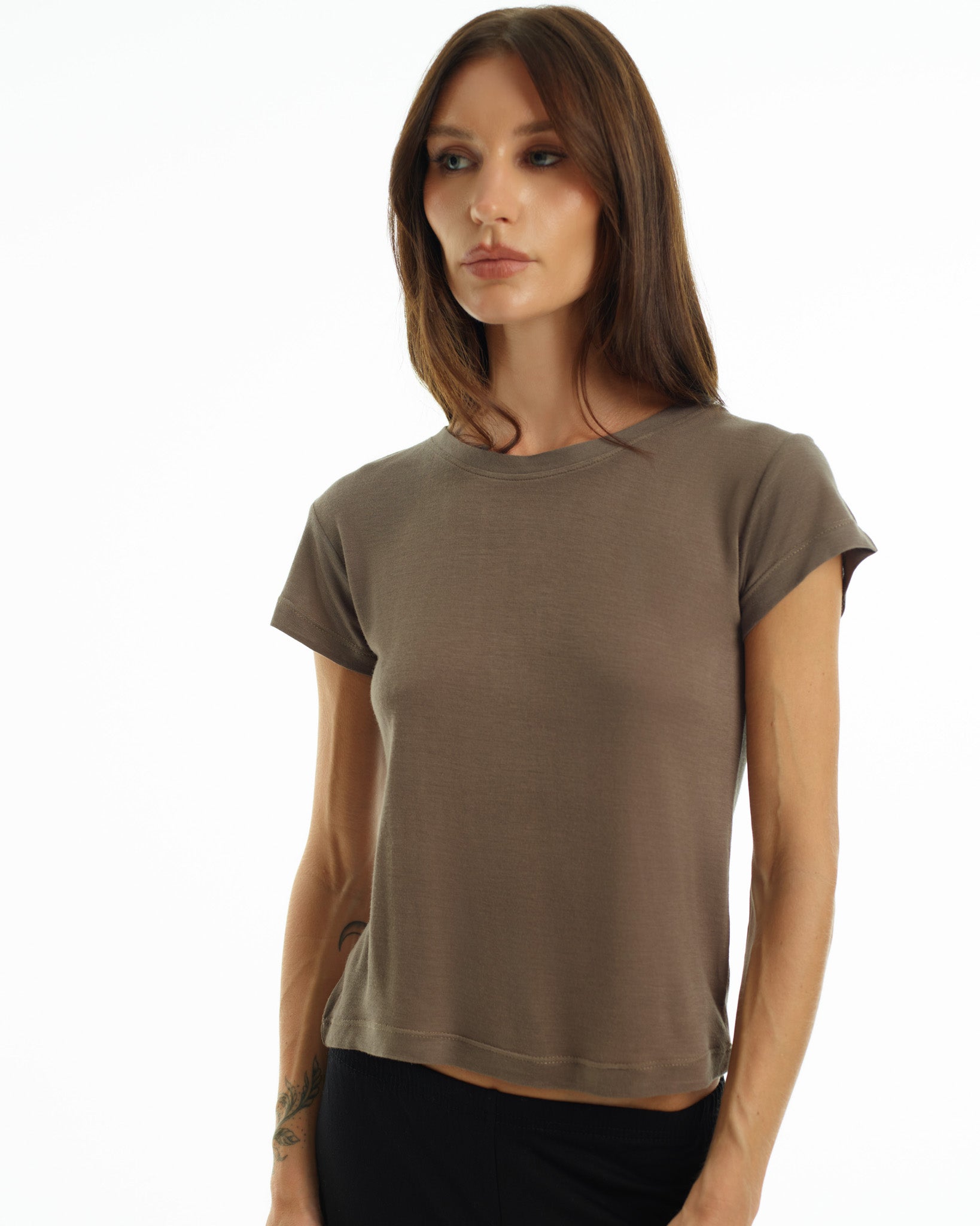 Tee in Clay