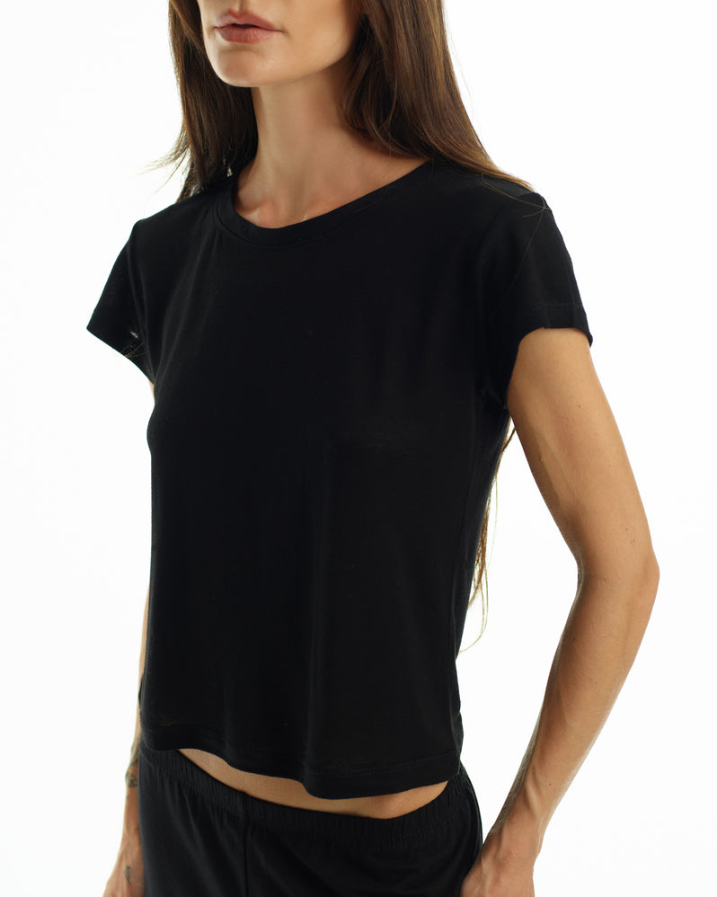 Tee in Black