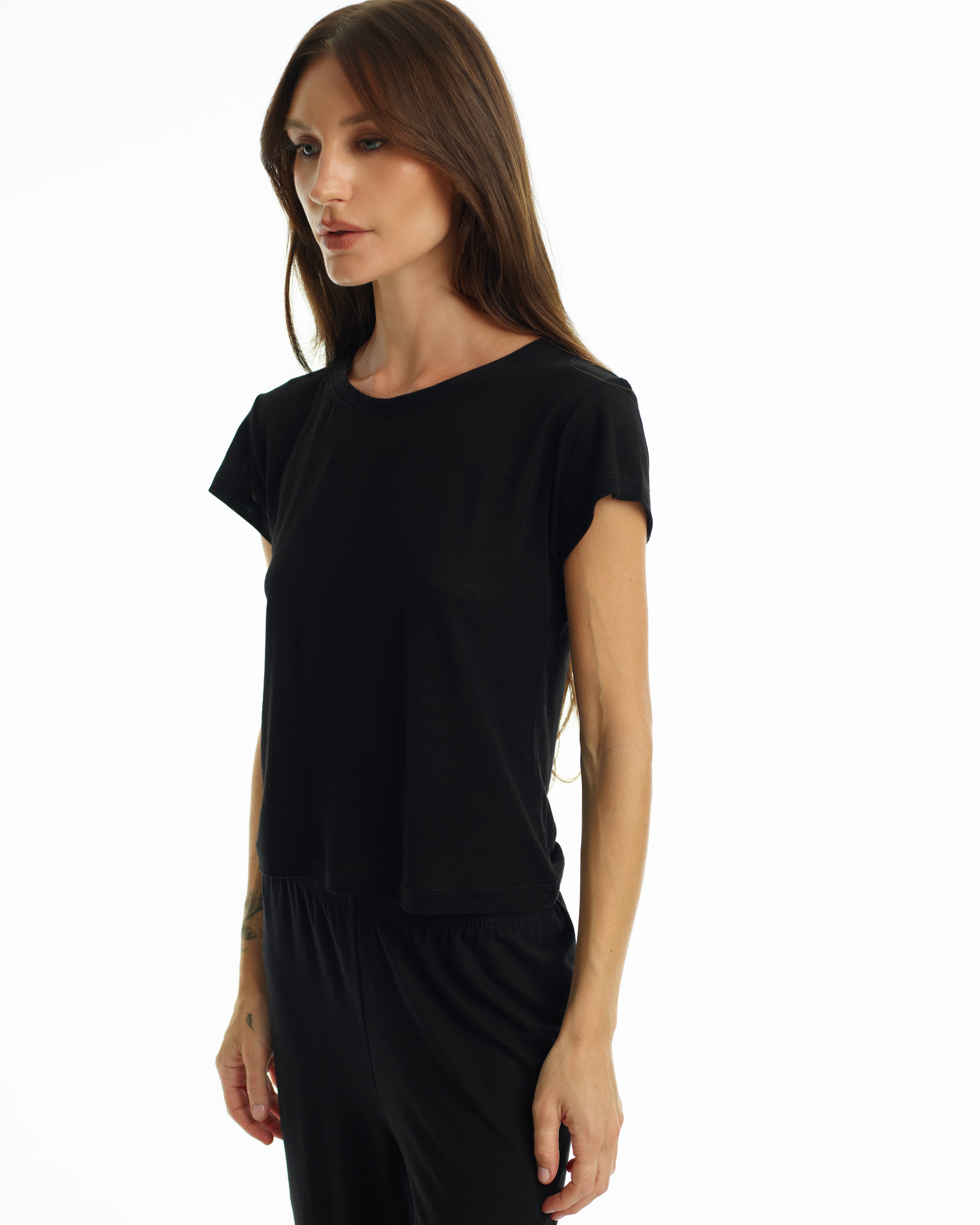 Tee in Black