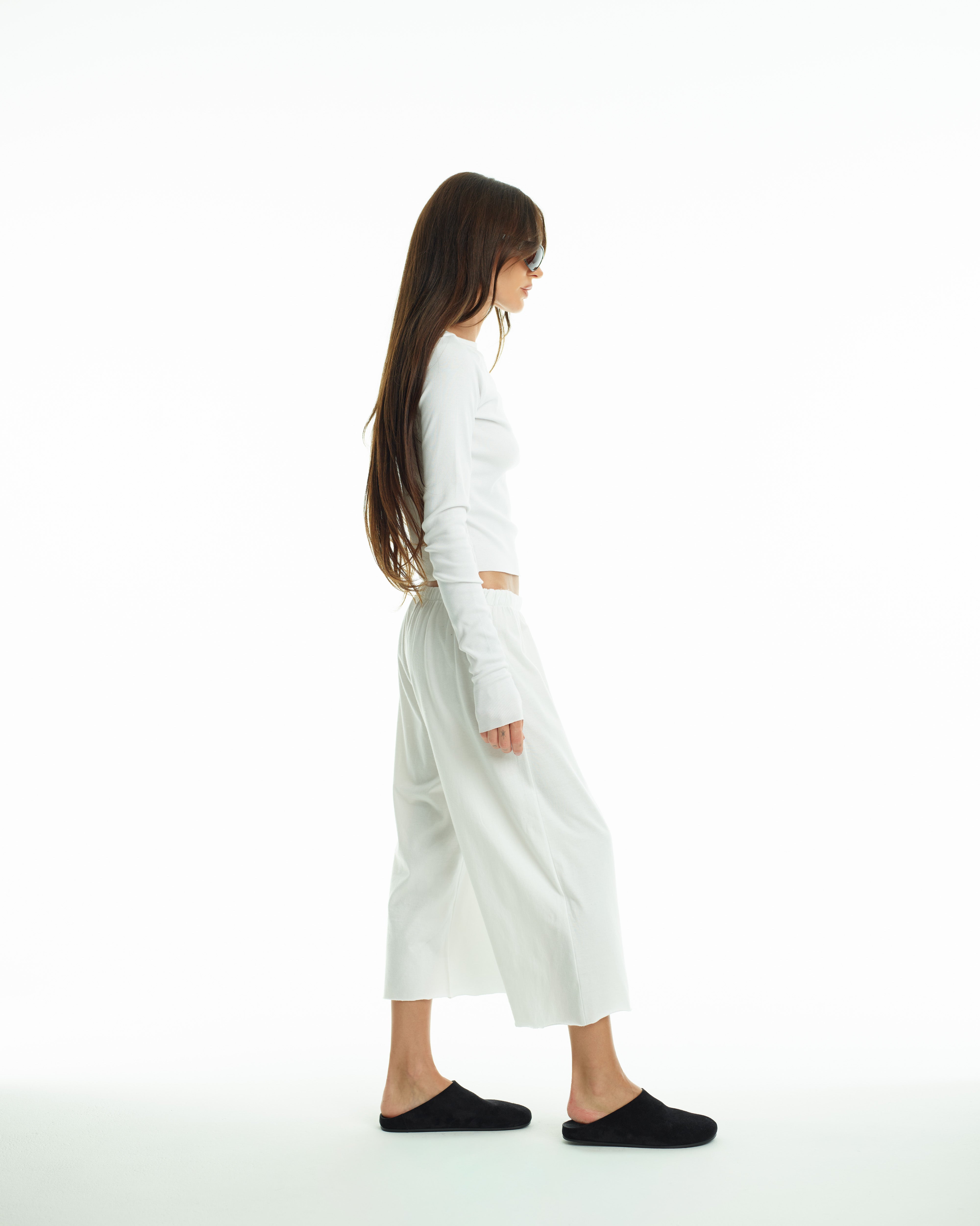 Capri in White