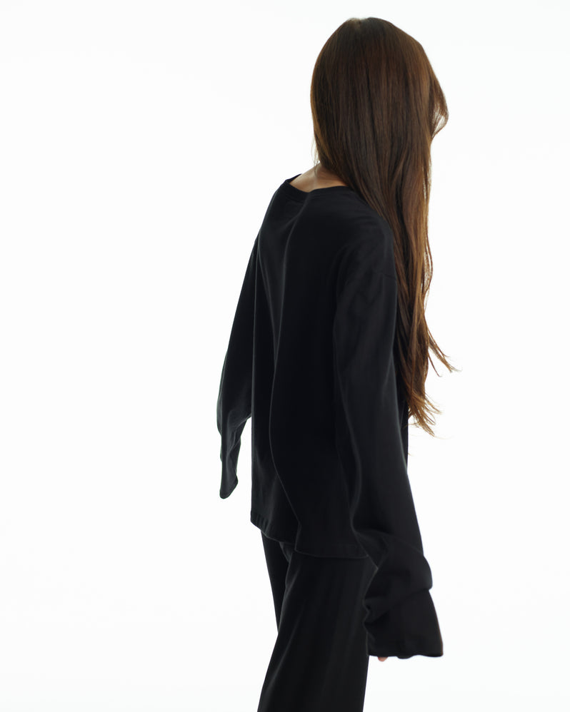Long Sleeve in Black
