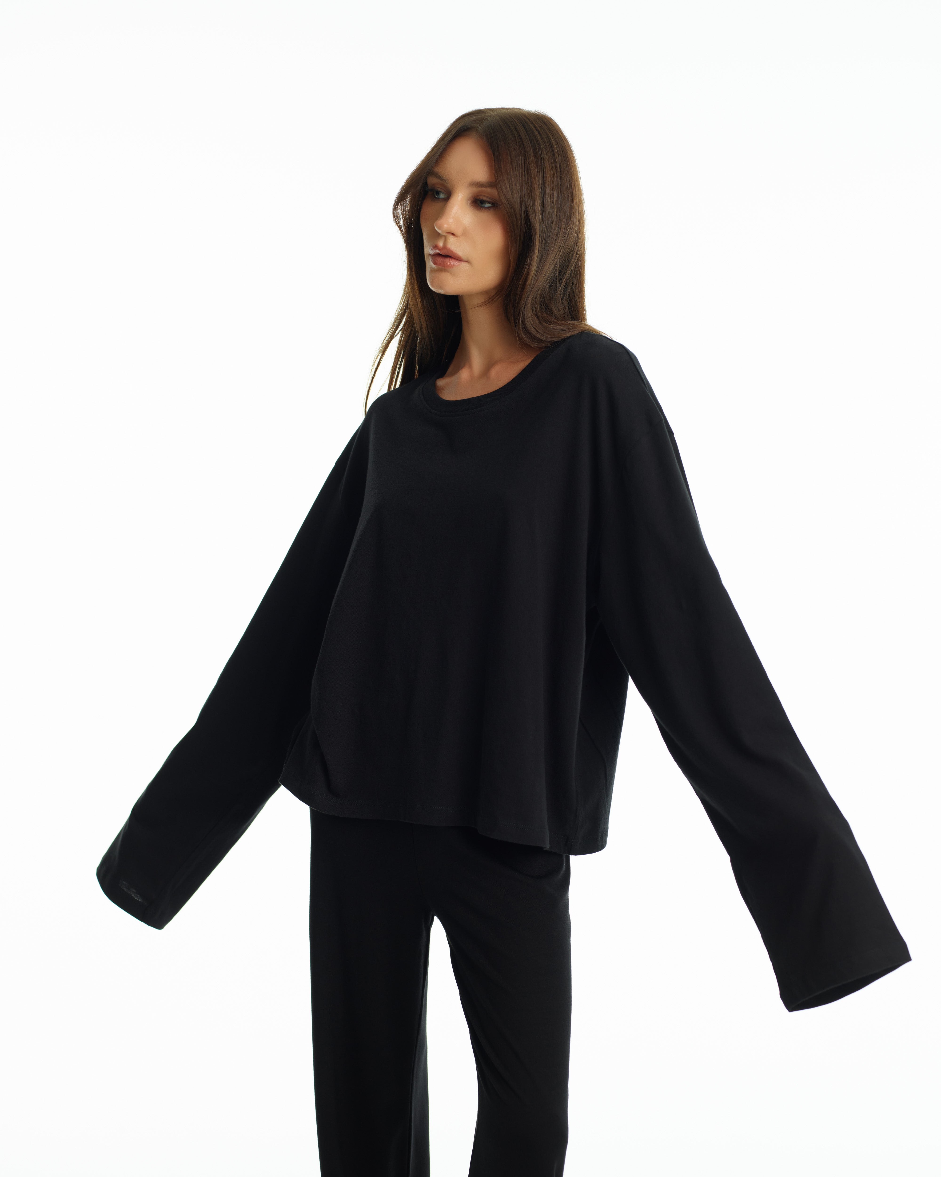 Long Sleeve in Black