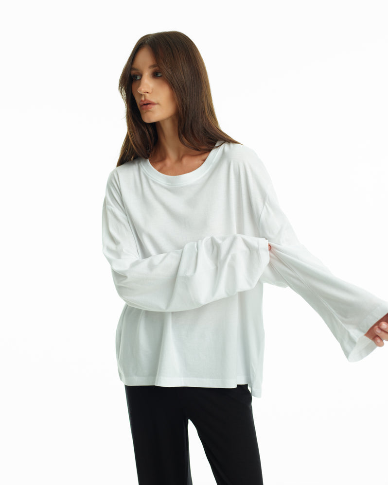 Long Sleeve in White