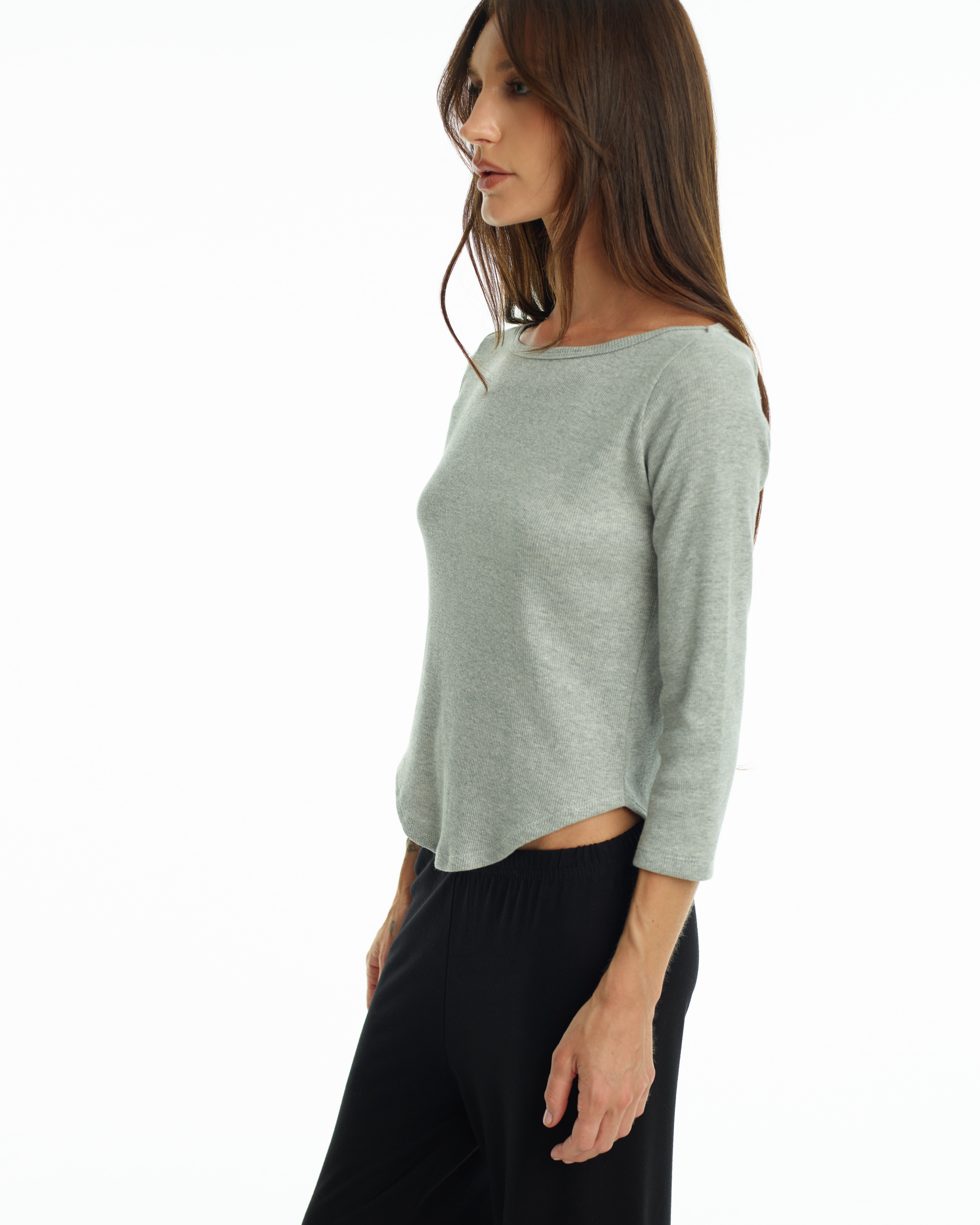 Long Sleeve in Heather Grey