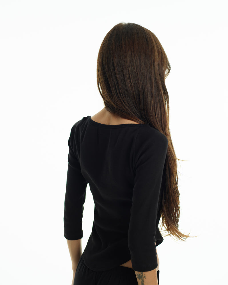 Long Sleeve in Black