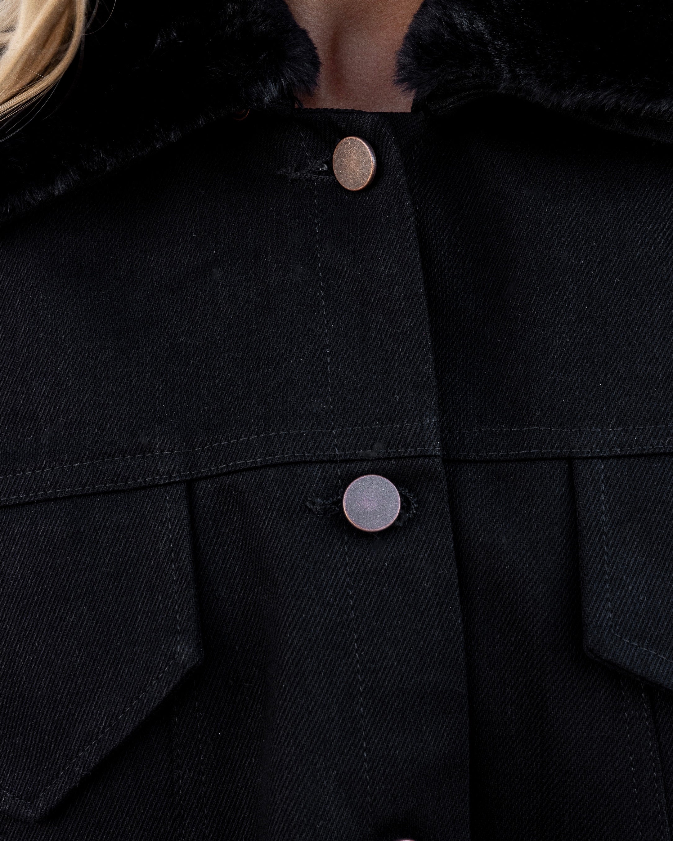 Jacket in Black Denim