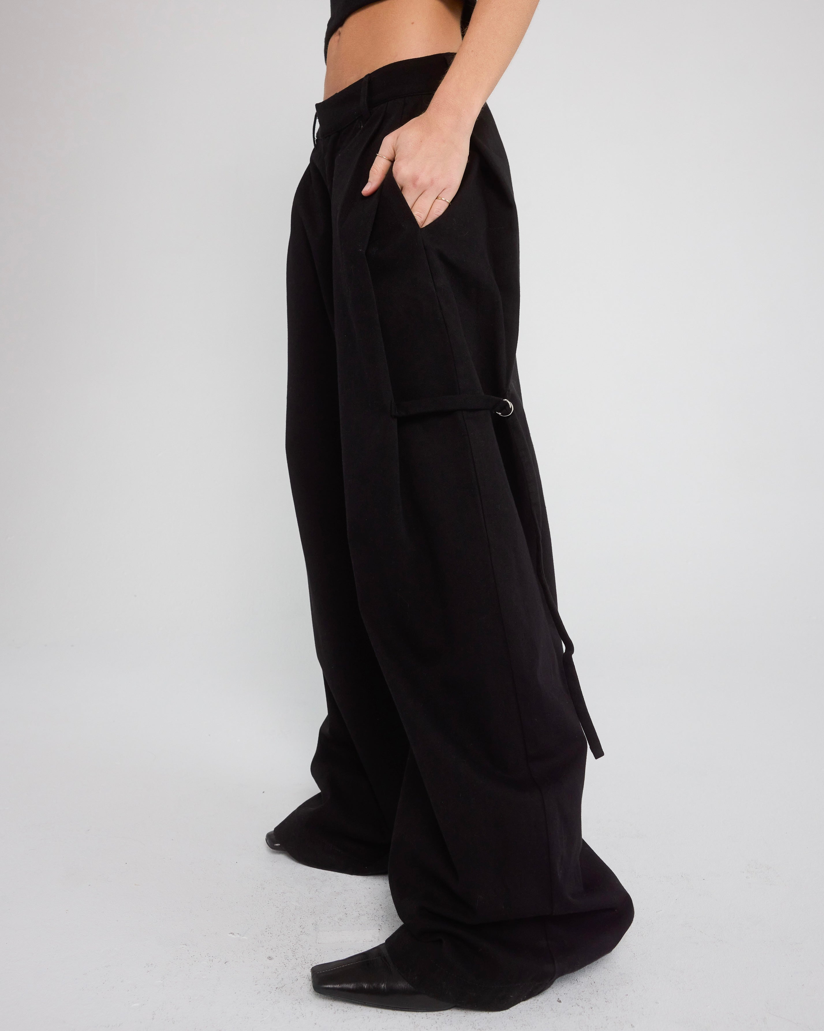 Trouser in Black
