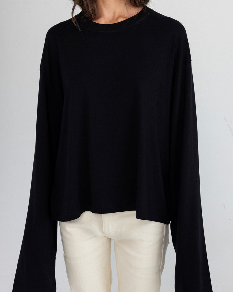 Long Sleeve in Black