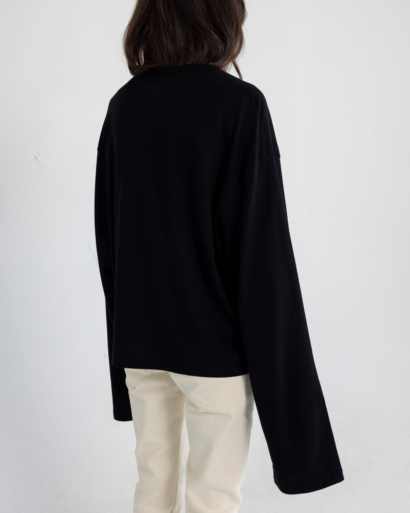 Long Sleeve in Black