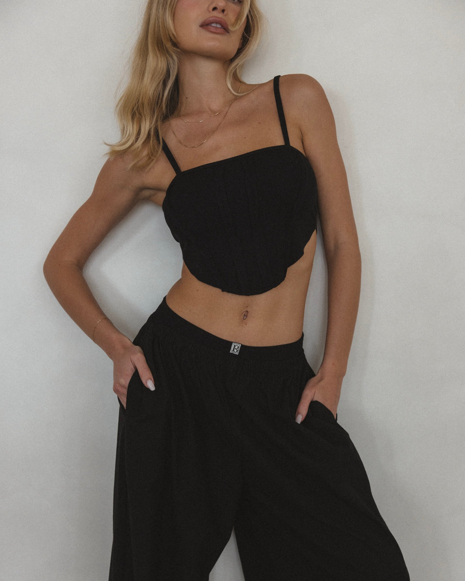 Tank in Black