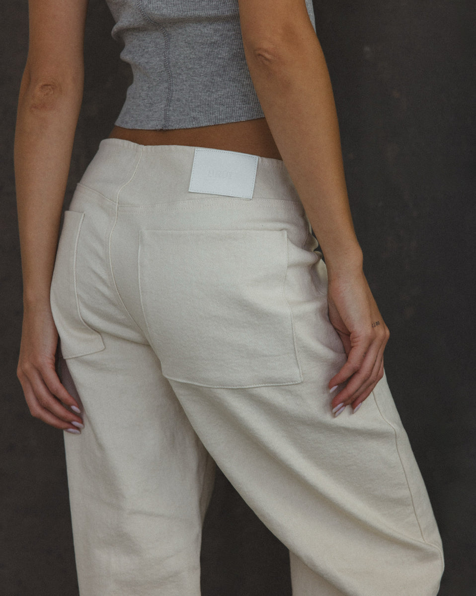 Low Rise Denim in Créme