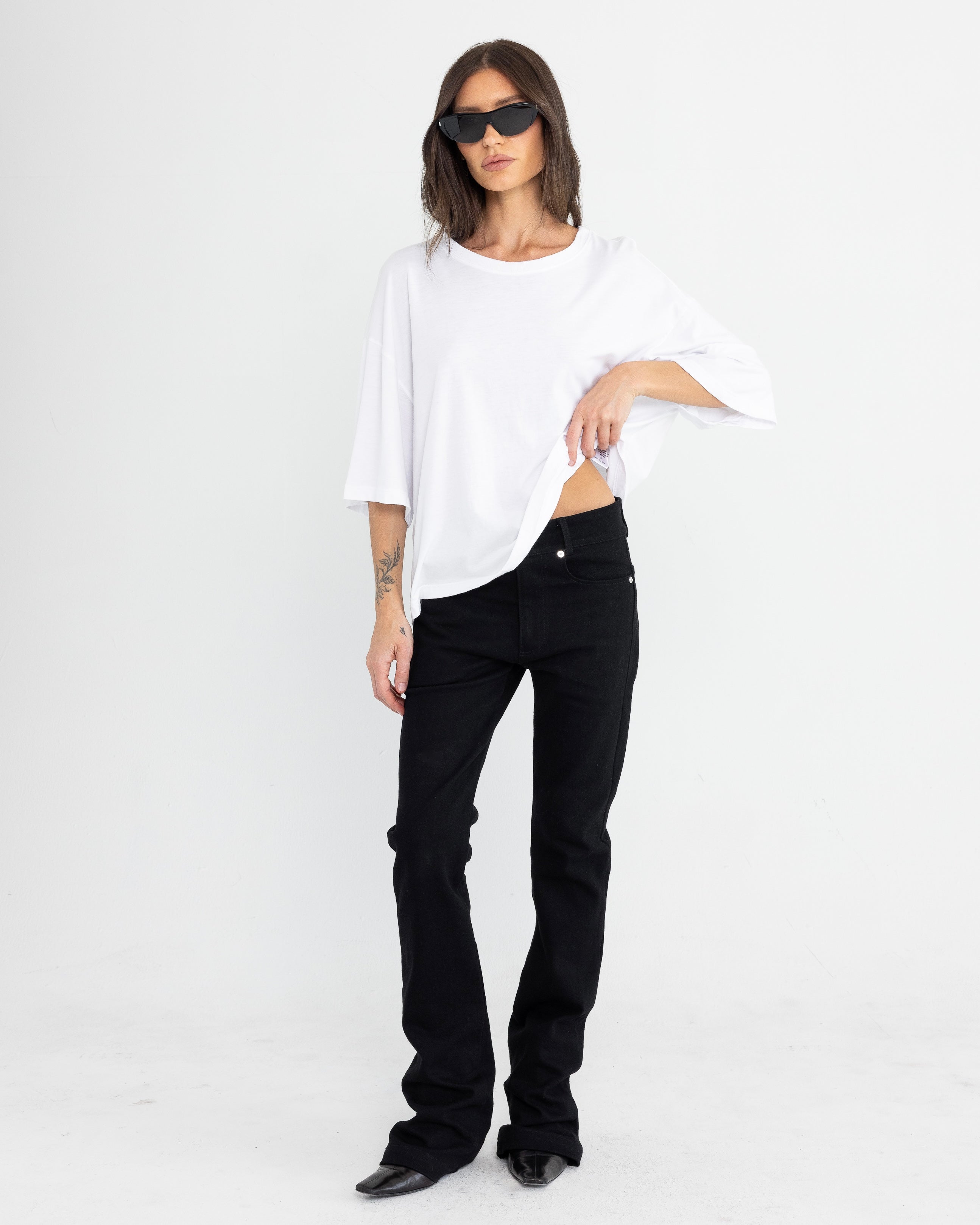Tee in White