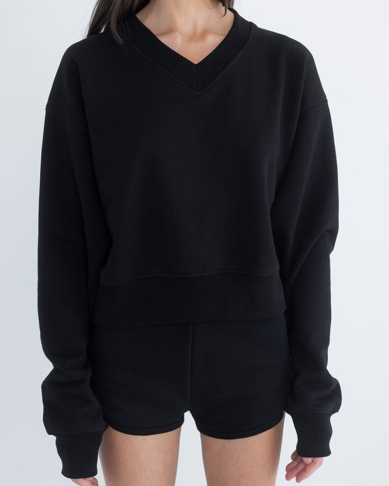 V-neck in Black