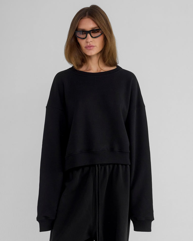 Crewneck in Black