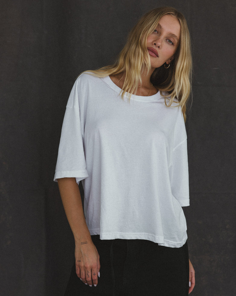 Tee in White
