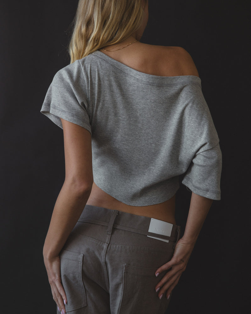 Top in Heather Grey