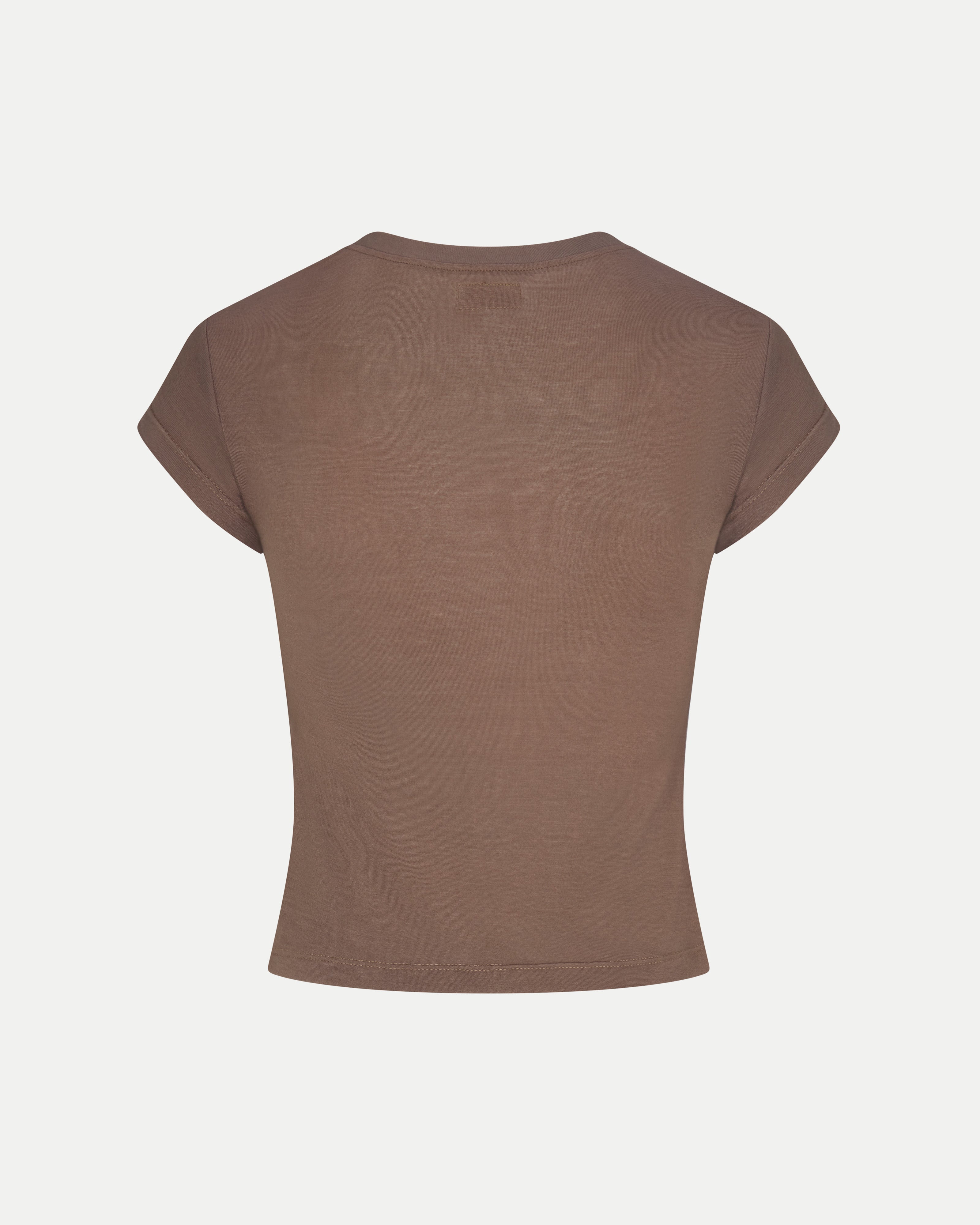 Tee in Clay