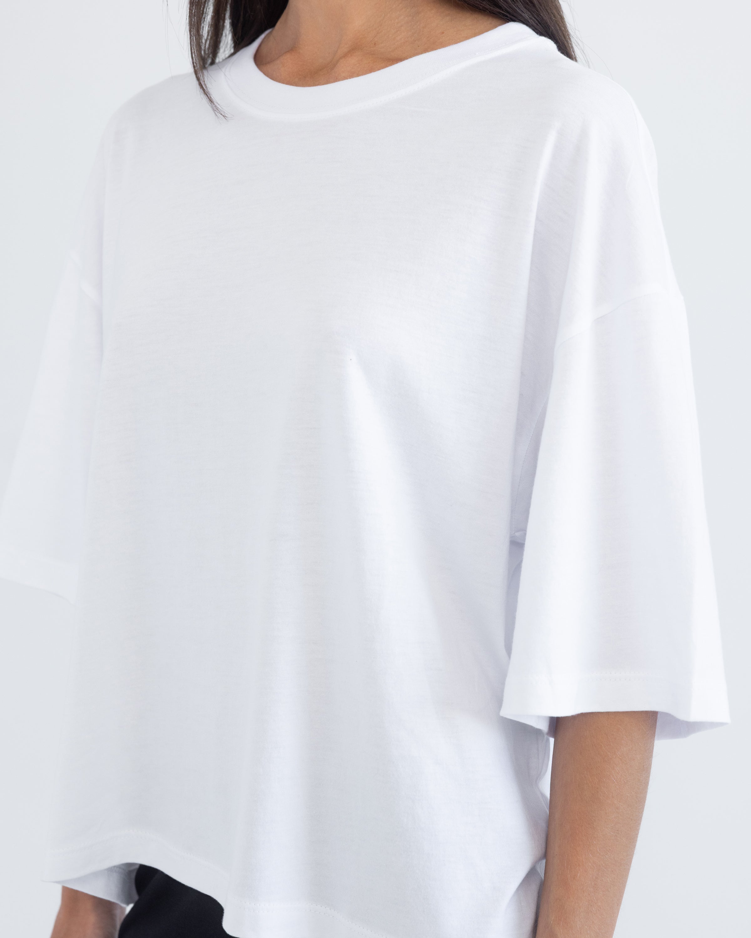 Tee in White