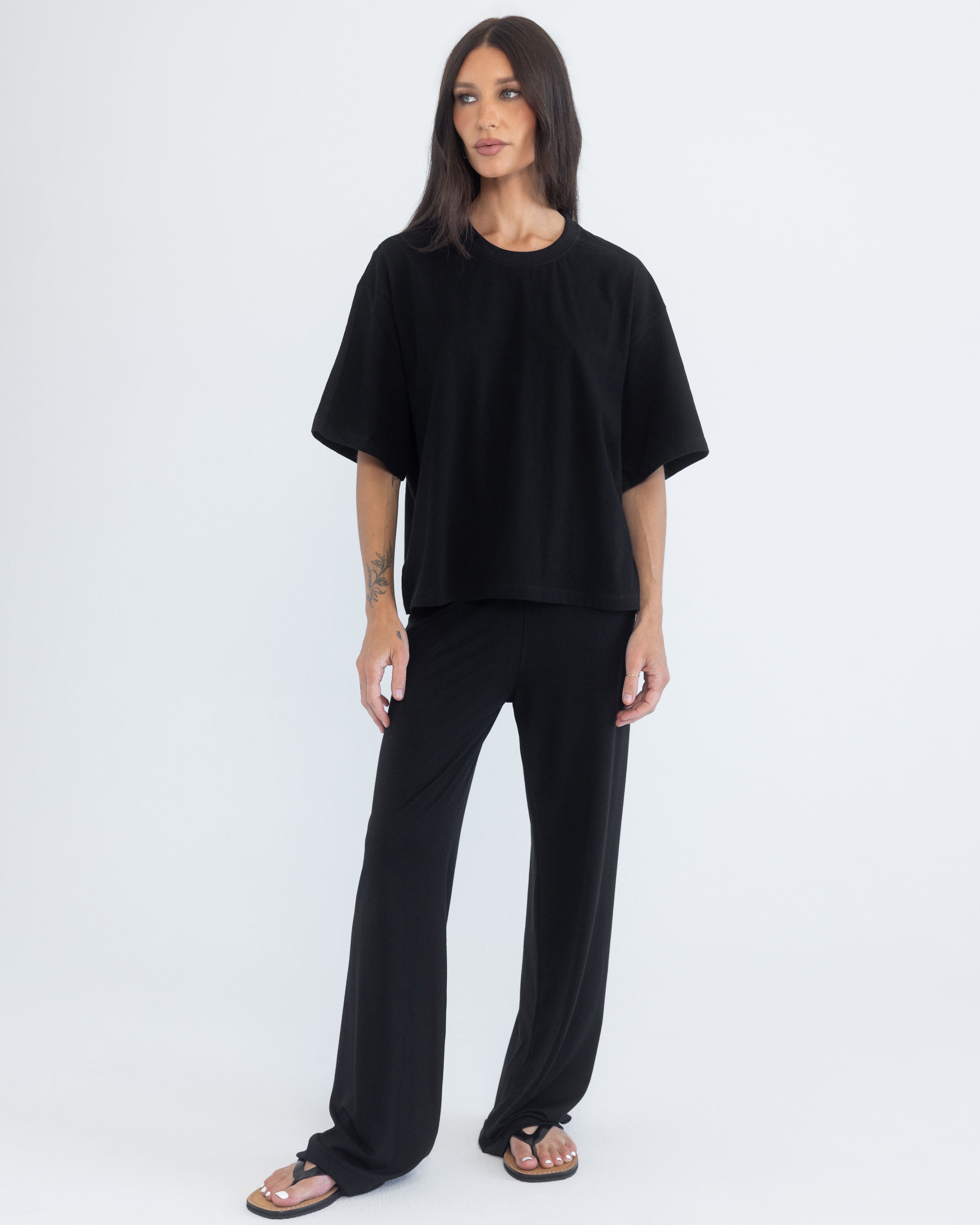 Tee in Black
