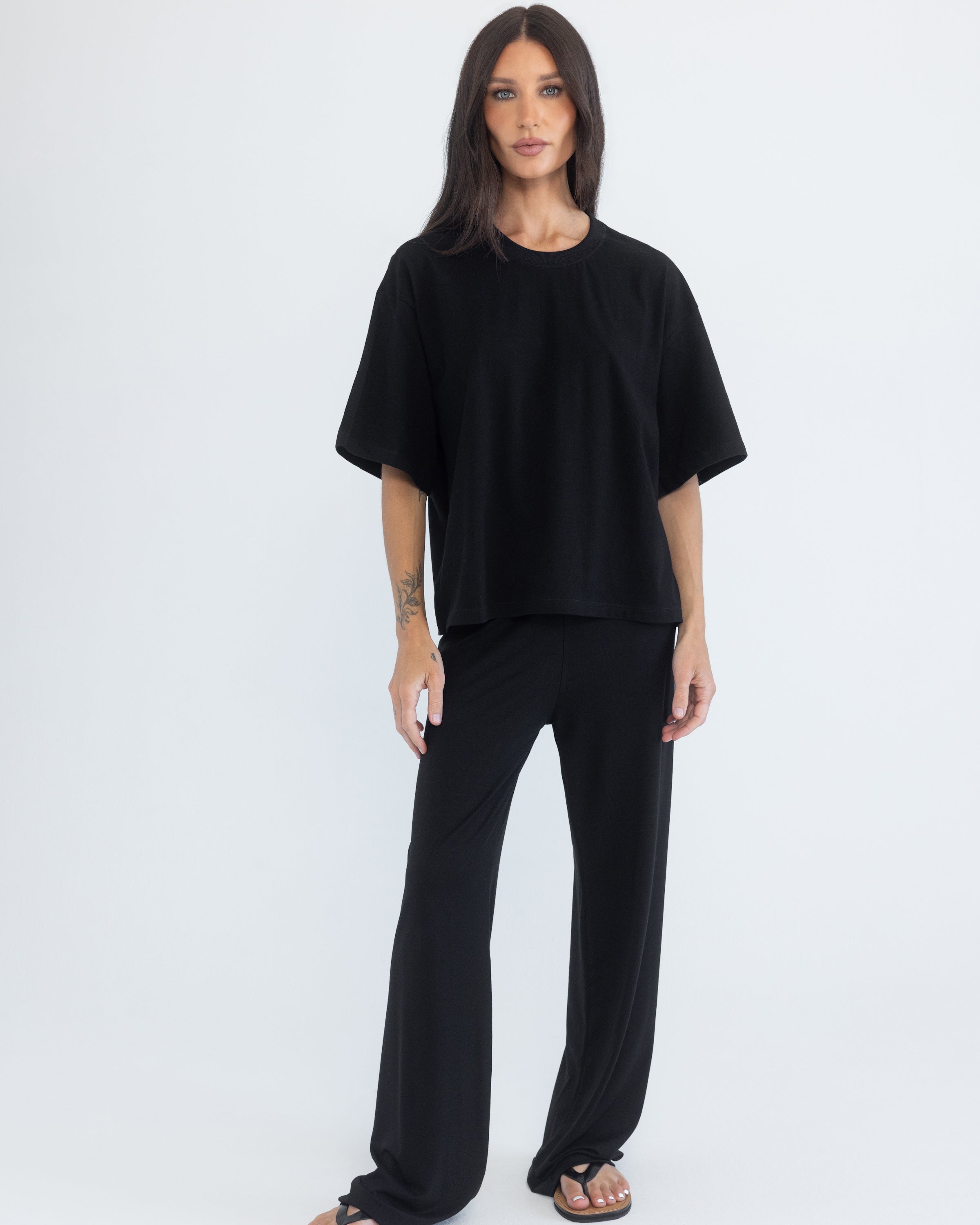 Tee in Black
