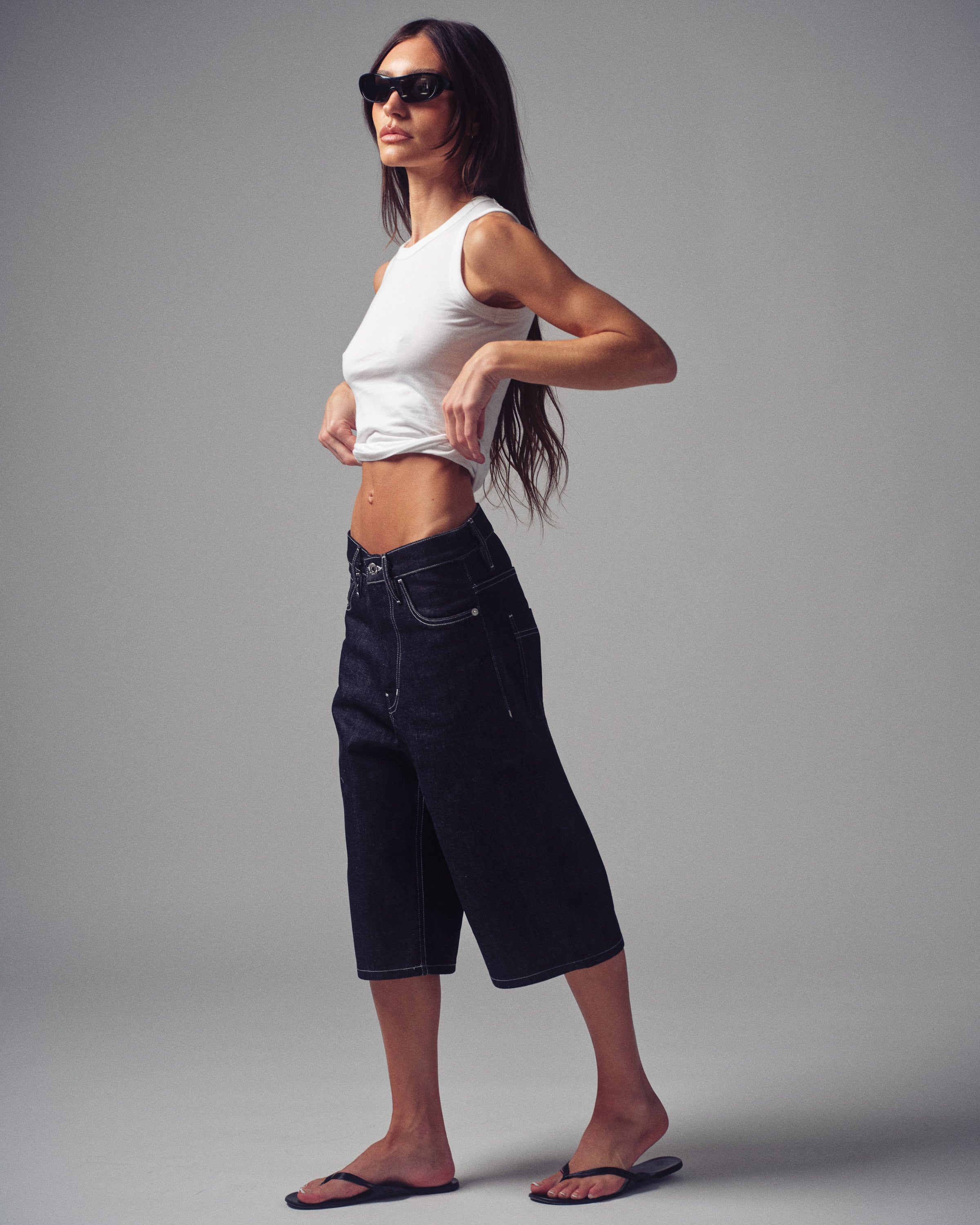 Short in Dark Denim
